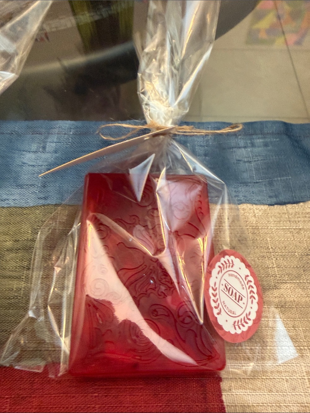 New soap watermelon vanilla sunset red dired flower made with GLYCERIN BASE NWT - Picture 8 of 17